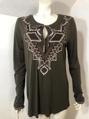 THML Womens Medium Peasant Tunic Top Embroidered Dark Olive Knit Longsleeves